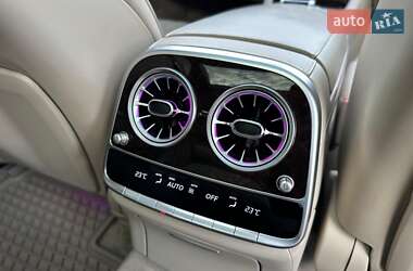 Седан Mercedes-Benz S-Class 2019 в 