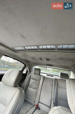 Седан Mercedes-Benz S-Class 2012 в 
