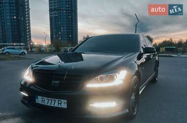 Седан Mercedes-Benz S-Class 2006 в 