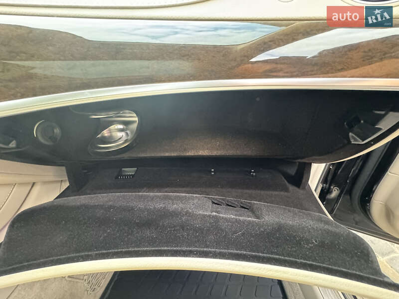 Седан Mercedes-Benz S-Class 2015 в Львове
