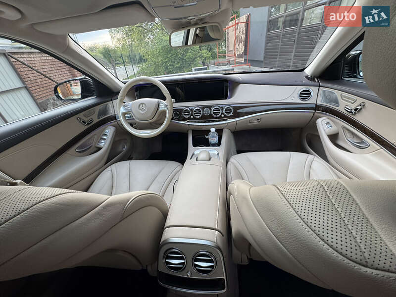 Седан Mercedes-Benz S-Class 2015 в Львове