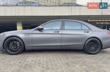 Седан Mercedes-Benz S-Class 2015 в 