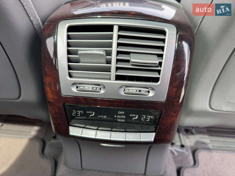 Седан Mercedes-Benz S-Class 2007 в Стрию