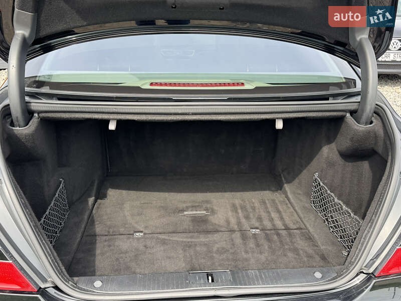 Седан Mercedes-Benz S-Class 2007 в Стрию
