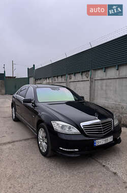 Седан Mercedes-Benz S-Class 2012 в  фото 7 Седан Mercedes-Benz S-Class 2012 в