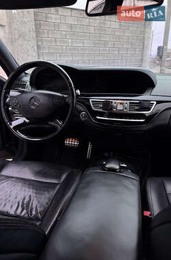 Седан Mercedes-Benz S-Class 2012 в  фото 14 Седан Mercedes-Benz S-Class 2012 в