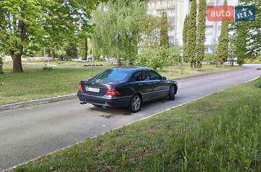 Седан Mercedes-Benz S-Class 2000 в 