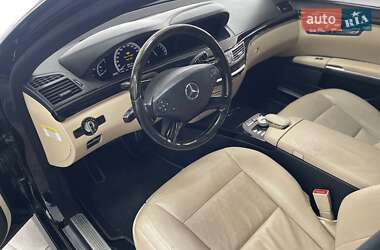 Седан Mercedes-Benz S-Class 2013 в 
