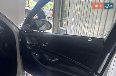 Седан Mercedes-Benz S-Class 2013 в 