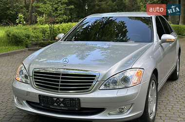 Седан Mercedes-Benz S-Class 2007 в Львові