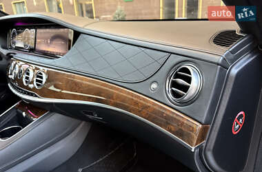 Седан Mercedes-Benz S-Class 2013 в 