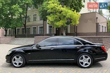 Седан Mercedes-Benz S-Class 2010 в 