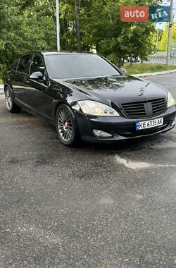 Седан Mercedes-Benz S-Class 2008 в 