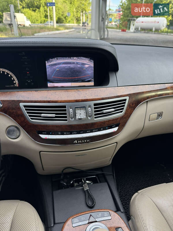 Седан Mercedes-Benz S-Class 2008 в Днепре