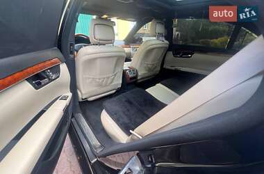 Седан Mercedes-Benz S-Class 2012 в 