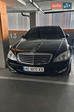 Седан Mercedes-Benz S-Class 2007 в Днепре