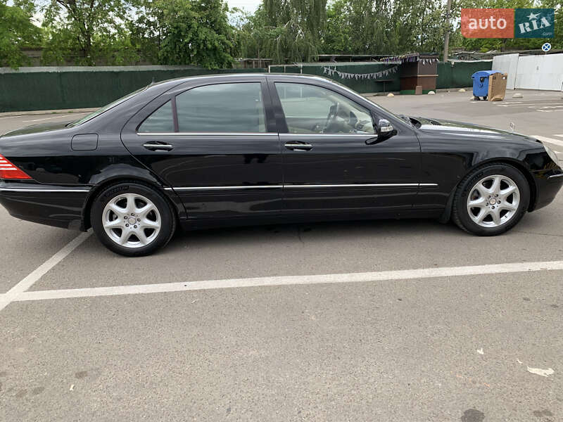 Седан Mercedes-Benz S-Class 2004 в Одессе