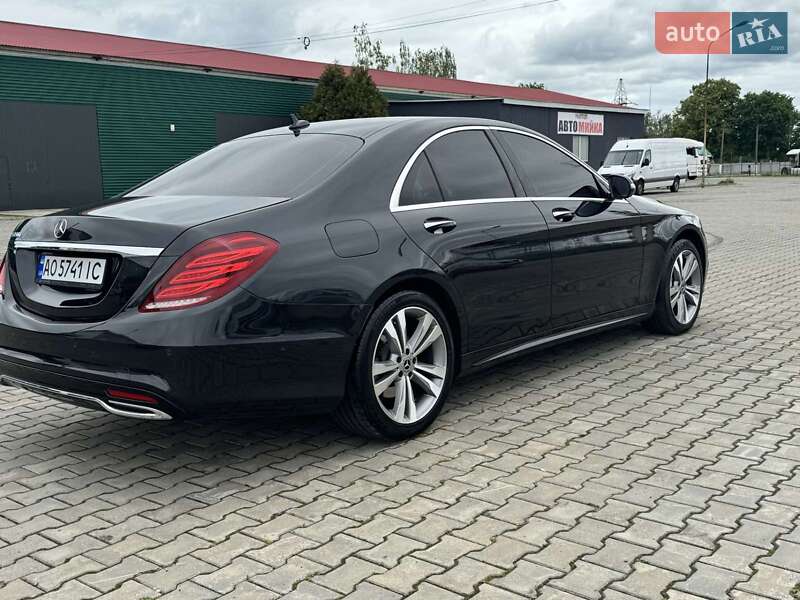 Седан Mercedes-Benz S-Class 2013 в Хусте