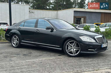 Седан Mercedes-Benz S-Class 2013 в 