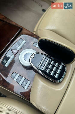 Седан Mercedes-Benz S-Class 2013 в 