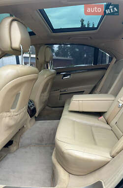 Седан Mercedes-Benz S-Class 2013 в 