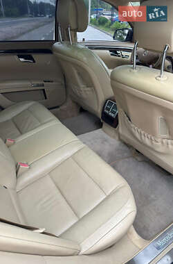 Седан Mercedes-Benz S-Class 2013 в 