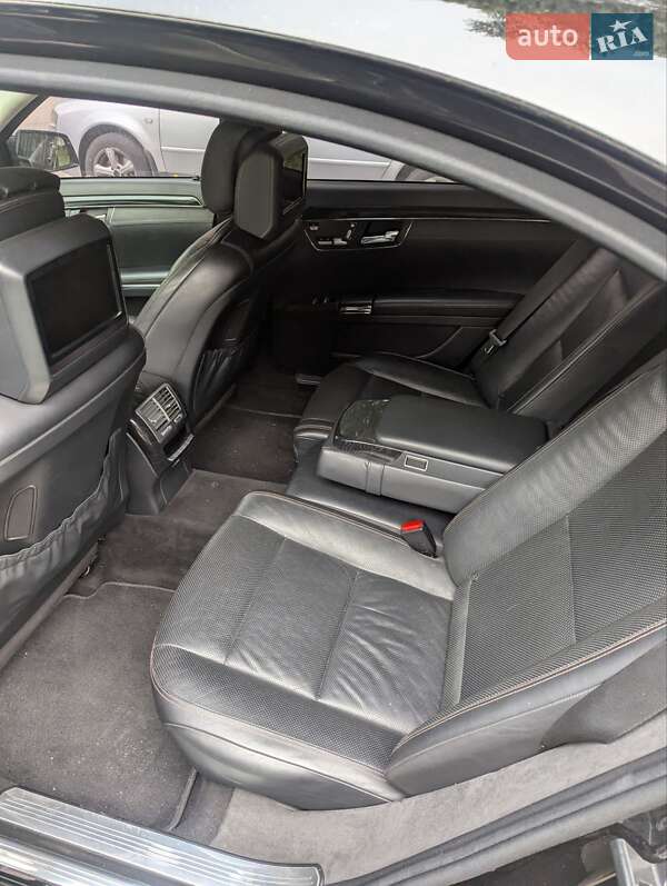Седан Mercedes-Benz S-Class 2012 в Киеве