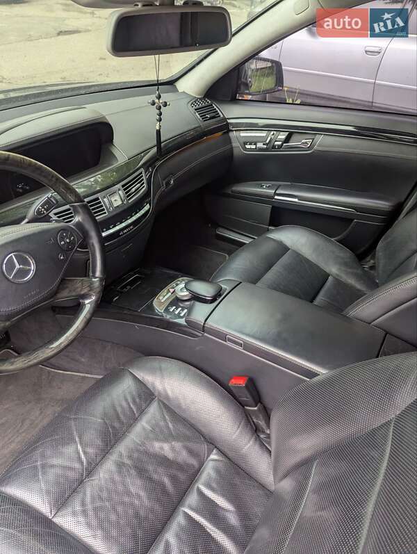 Седан Mercedes-Benz S-Class 2012 в Киеве