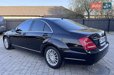 Седан Mercedes-Benz S-Class 2013 в 
