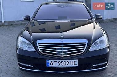 Седан Mercedes-Benz S-Class 2013 в 