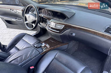 Седан Mercedes-Benz S-Class 2013 в 