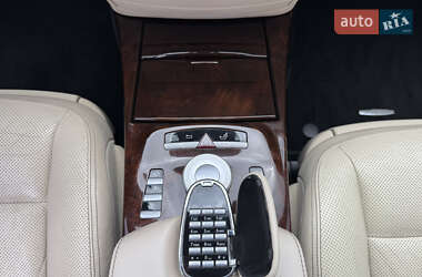 Седан Mercedes-Benz S-Class 2012 в 