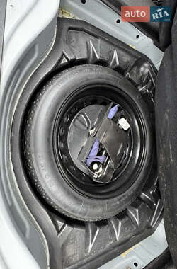 Седан Mercedes-Benz S-Class 2012 в 