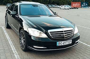 Седан Mercedes-Benz S-Class 2011 в 
