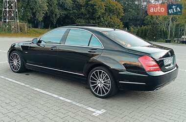 Седан Mercedes-Benz S-Class 2011 в 