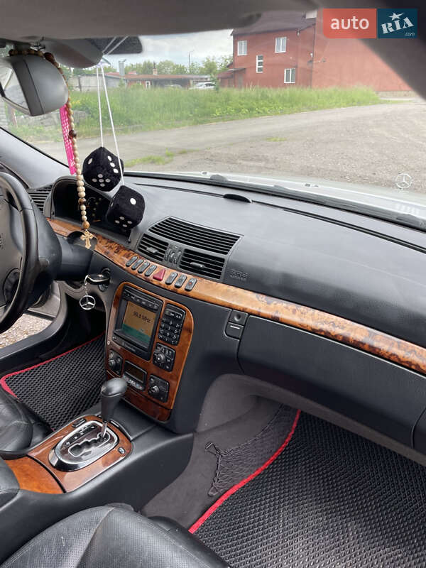 Седан Mercedes-Benz S-Class 2001 в Буске