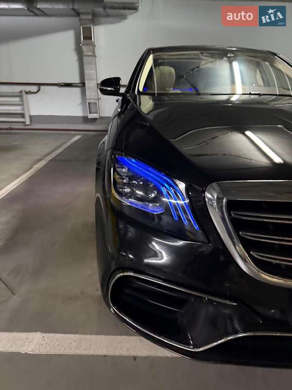 Седан Mercedes-Benz S-Class 2014 в 