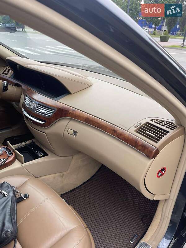 Седан Mercedes-Benz S-Class 2007 в Хмельницькому