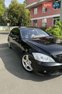 Седан Mercedes-Benz S-Class 2008 в 
