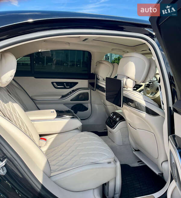 Седан Mercedes-Benz S-Class 2023 в Киеве