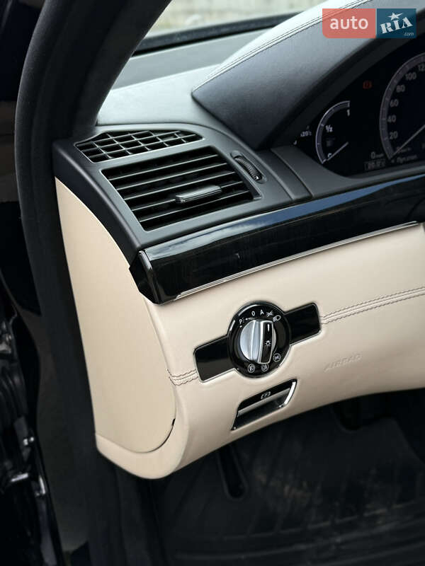 Седан Mercedes-Benz S-Class 2012 в Хмельницком