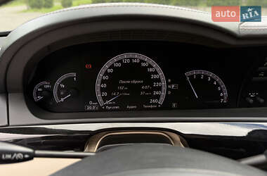 Седан Mercedes-Benz S-Class 2012 в 