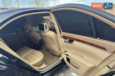 Седан Mercedes-Benz S-Class 2012 в 