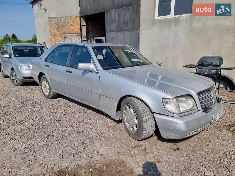 Mercedes-Benz S-Class 1991