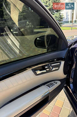 Седан Mercedes-Benz S-Class 2006 в 