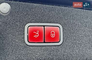 Седан Mercedes-Benz S-Class 2014 в 