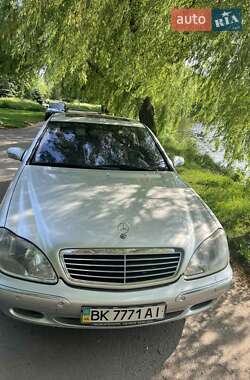 Седан Mercedes-Benz S-Class 1999 в 