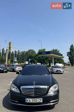 Седан Mercedes-Benz S-Class 2012 в 