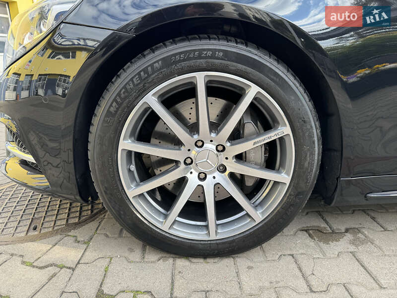 Седан Mercedes-Benz S-Class 2015 в Киеве