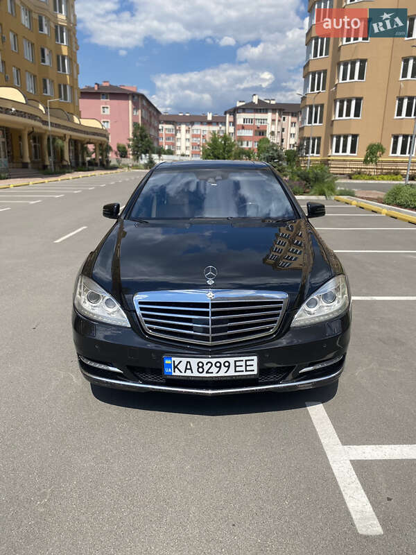 Седан Mercedes-Benz S-Class 2011 в Киеве